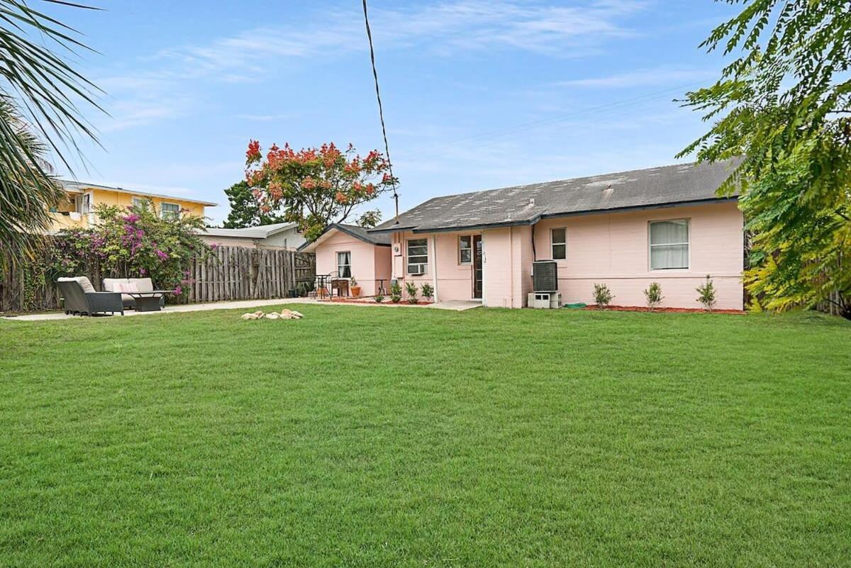 Pink House Prime Location Walk To Downtown Dogs Ok Βίλα St. Augustine Εξωτερικό φωτογραφία