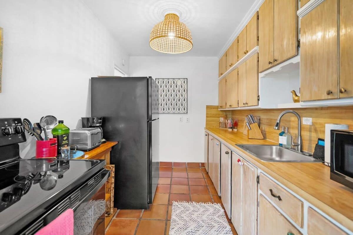 Pink House Prime Location Walk To Downtown Dogs Ok Βίλα St. Augustine Εξωτερικό φωτογραφία